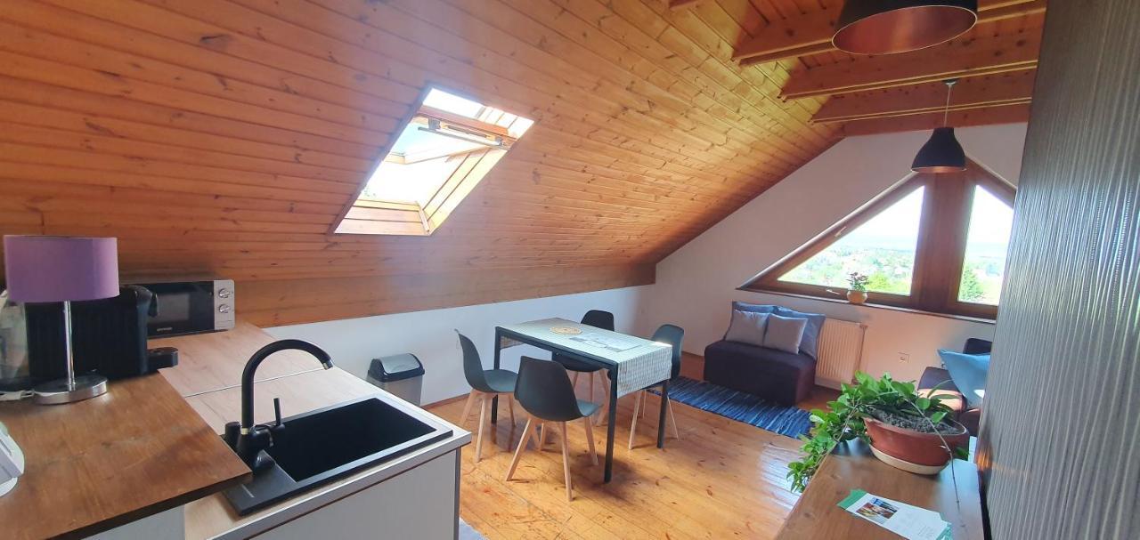 Buborek Apartman - Etyek Kültér fotó